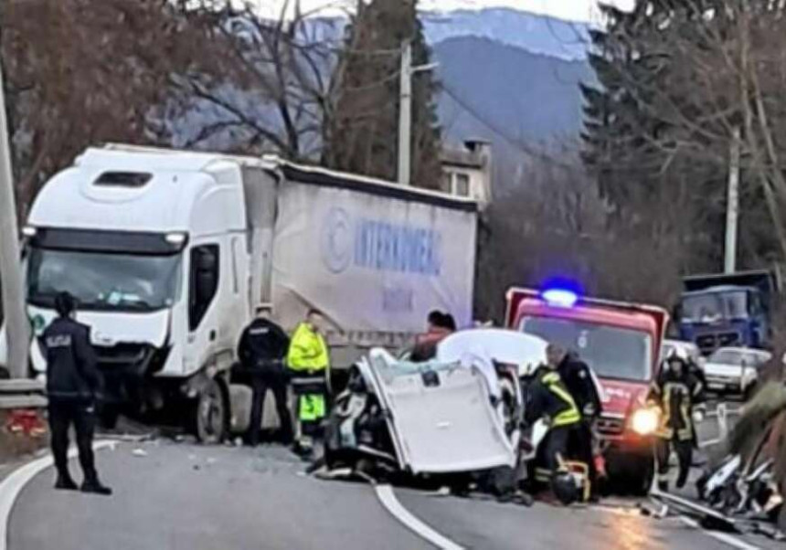 U teškoj nesreći kod Konjica poginula doktorica iz Turske
