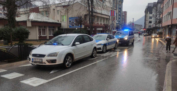 Pored banjalučkih škola, dojava o bombama stigla i u škole na području Zvornika i Doboja