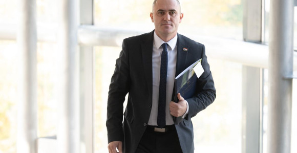 Policija upala u dom bivšeg hrvatskog ministra