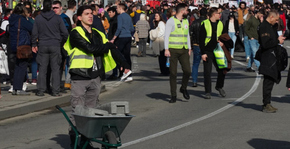 Završena blokada od 24h na Autokomandi