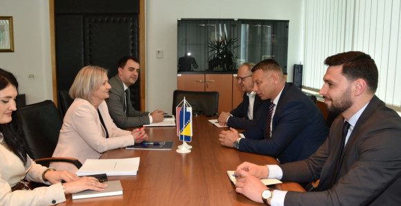 Krišto prihvatila Nešićevu ostavku u Savjetu ministara