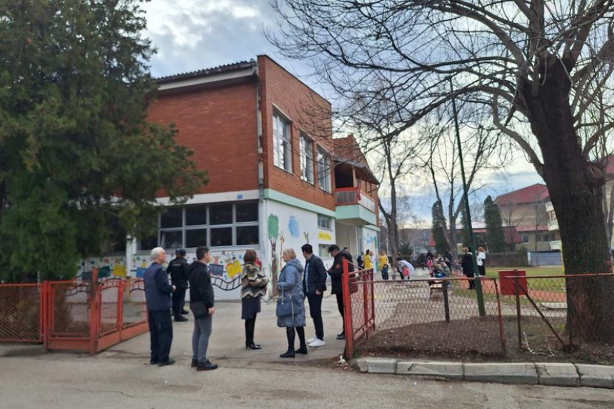 Trovanje u Nišu: Počela i evakuacija djece iz vrtića