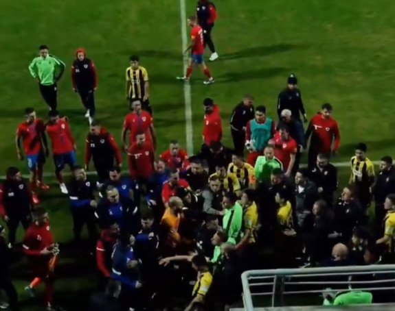 Tukli se igrači i treneri Borca i Kairata (VIDEO)