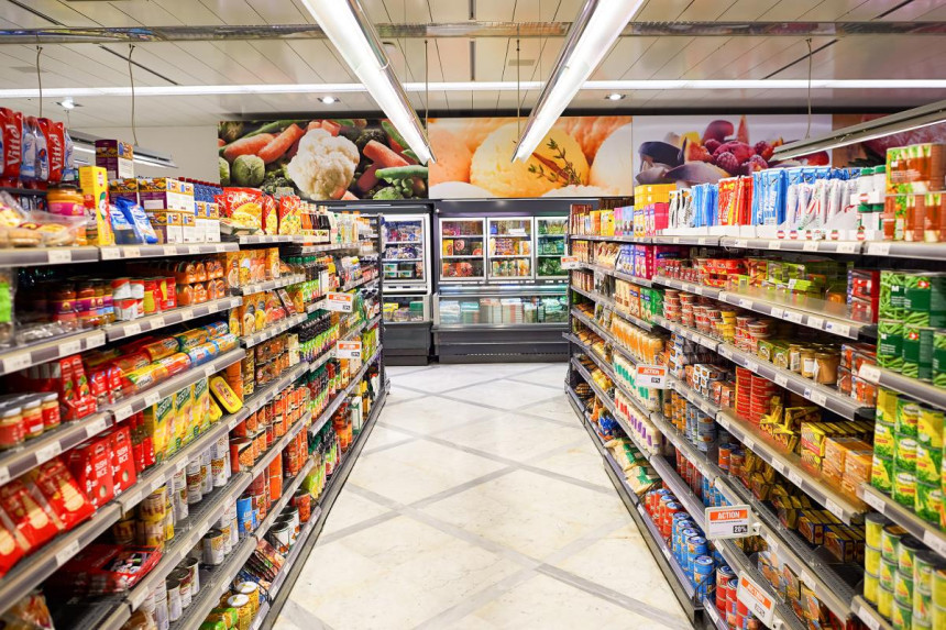 Власници малих продавница имају поруку за купце