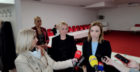 Свакоднево се пријављује насиље над женама