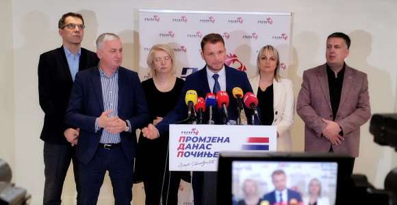 Vlada ćuti o brojnim problemima, nema rješenja za Šume, zdravstvo, RiTE Ugljevik... (VIDEO)