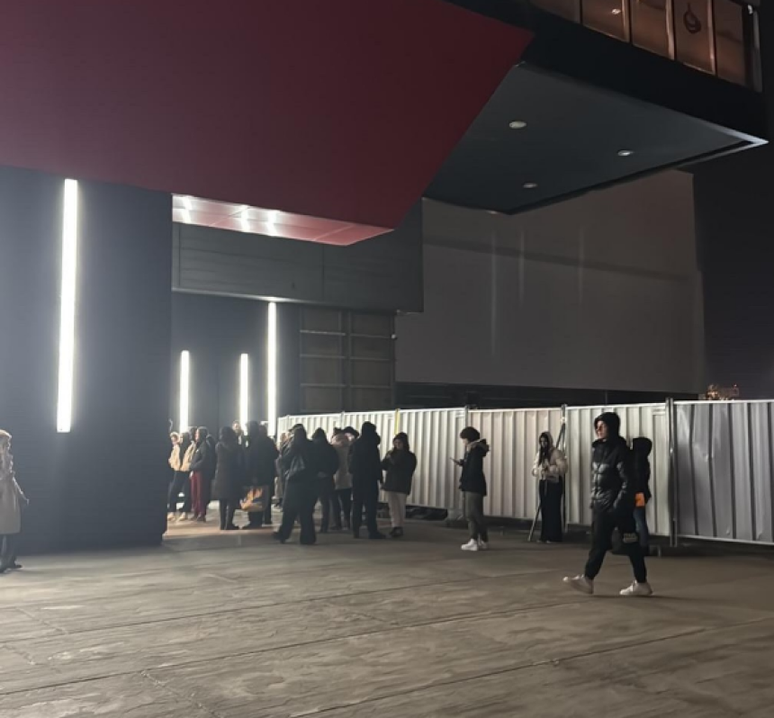 Požar u TC "Ušće", posjetioci evakuisani (VIDEO)