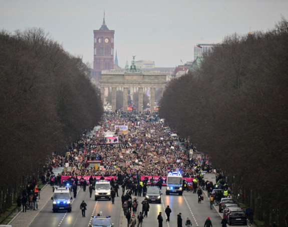 Njemačka: Protesti protiv ograničavanja migracione politike