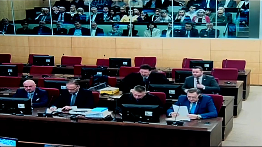 Dodik se vadio na savjetnike, Ešdauna, Vestendorpa, Petriča...