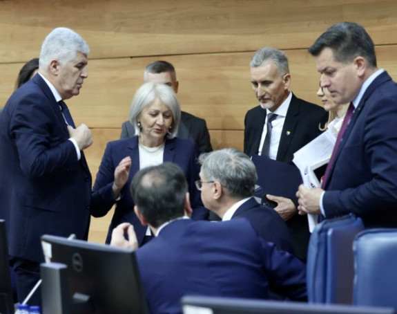 SNSD gubi vlast u Sarajevu pa blokira rad PS BiH