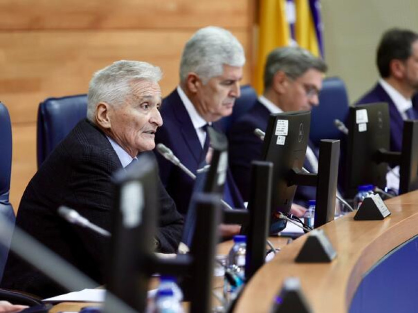 Upućen zahtjev za smjenu Špirića, traži se hitna sjednica