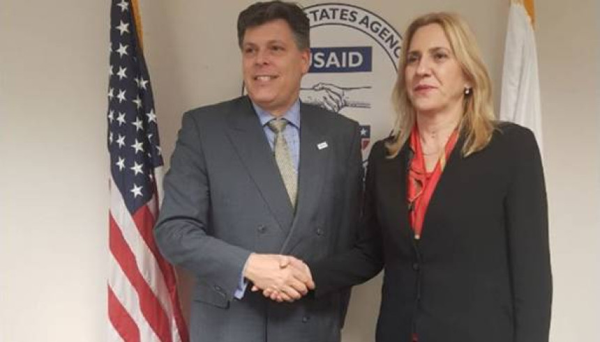 Plaćenik zaboravio na dolare i donacije USAID, MMF, EBRD