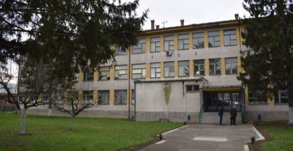 Učenik napravio spisak djece i nacrtao pištolj?