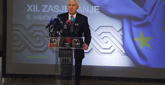Човић: У наредних десет дана састанак СНСД-а, ХДЗ-а и "Тројке"