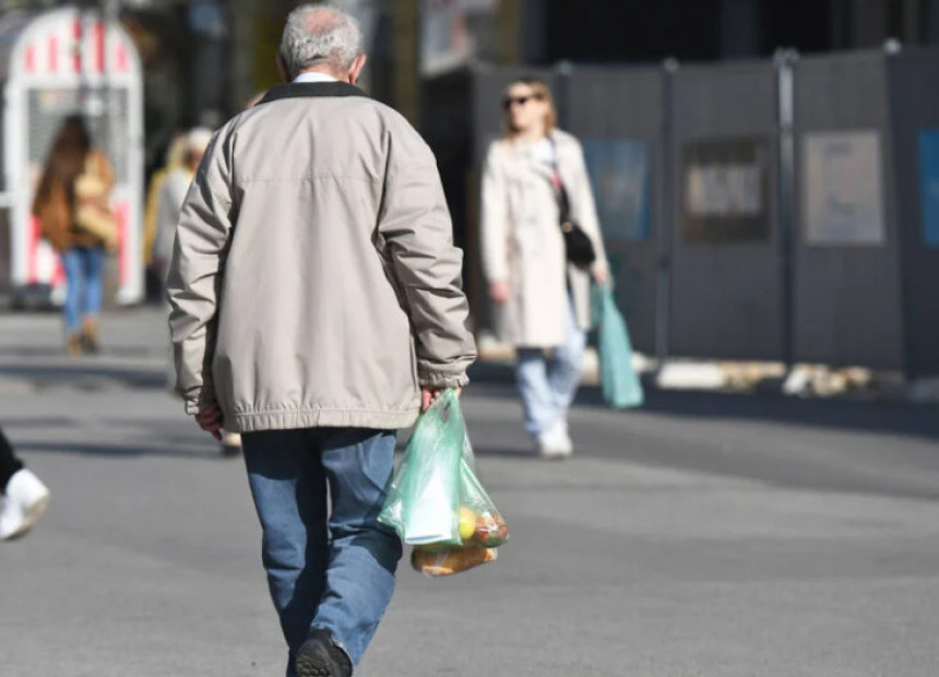 Preče od prečeg: Život penzionera u BiH - mučna računica