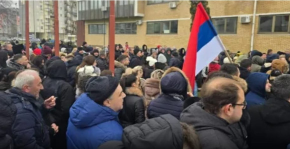 Babalj: Policija izvršava političke naloge, a SNSD-ova vlast sve više i dublje tone u ponor