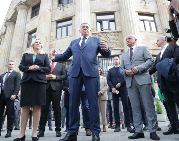 Krivična prijava protiv vlasti zbog uzimanja stranog novca