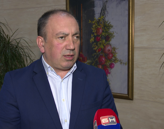 "U društvu smo Mongolije i Laosa, a svi ćute!"