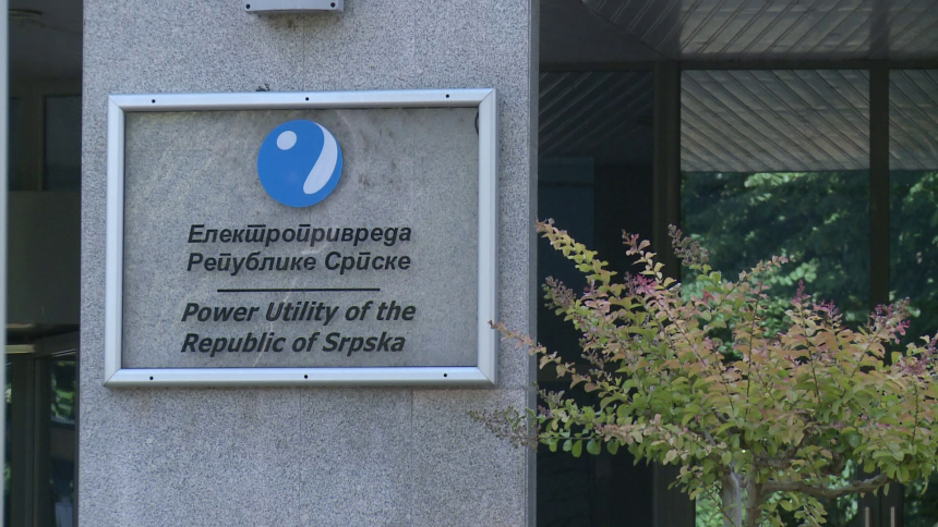 "ERS niže gubitke, ništa ne uplaćuje u budžet, a narod trpi"