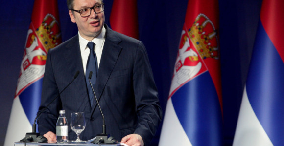 Vučić: Nema ništa od obojene revolucije