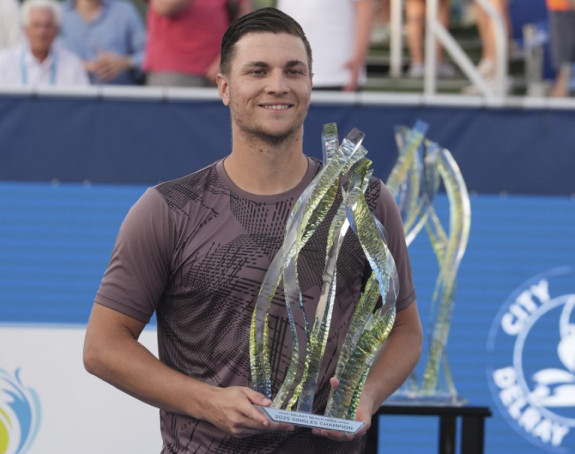 Kecmanović osvojio ATP turnir u Delrej Biču
