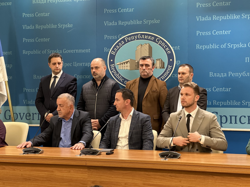 Порука начелника и градоначелника: Бранити интересе РС!