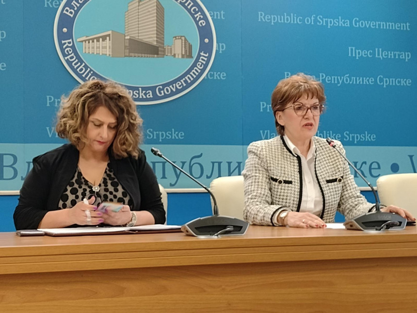 У Влади редовно стање, разматрали закон о отпису дуга