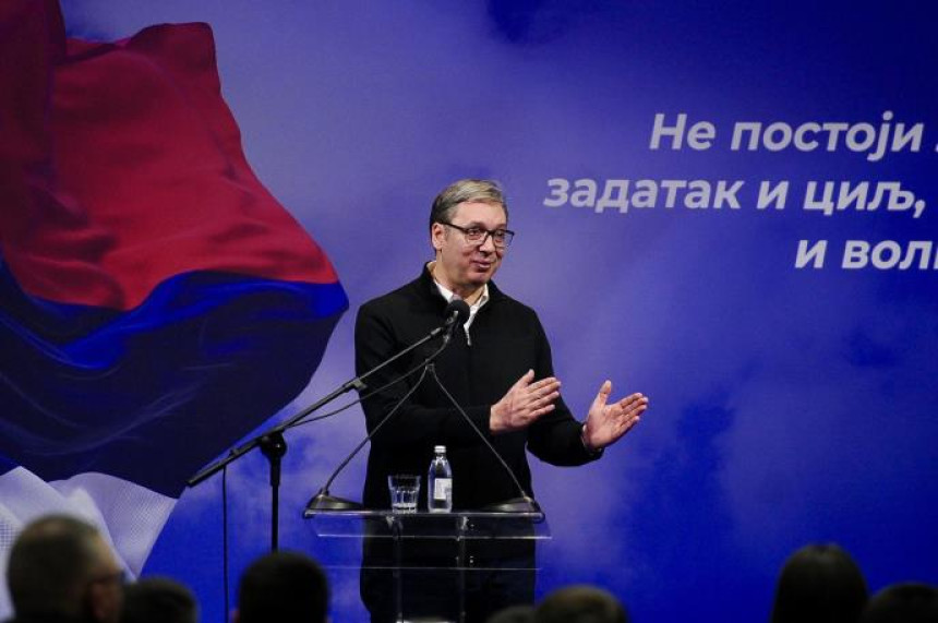 Pozivam studente i đake da se vrate u svoje klupe