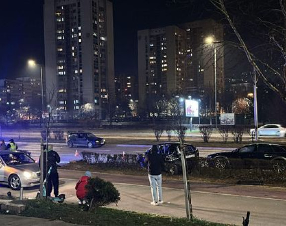 Sudar 4 vozila u Sarajevu, velika materijalna šteta