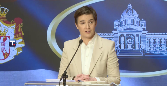 Školarine umanjene za 50 %, povećanje plata zaposlenih