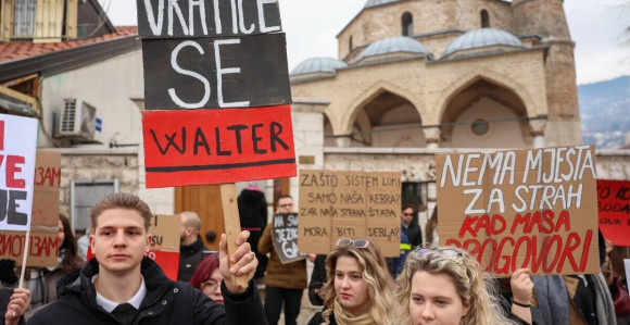 Protest u Sarajevu: Traže odgovornost za Donju Jablanicu