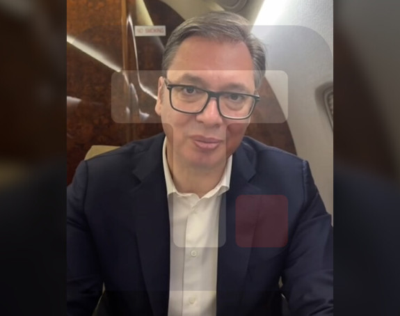 Vučić stigao u Banjaluku, dočekao ga Višković