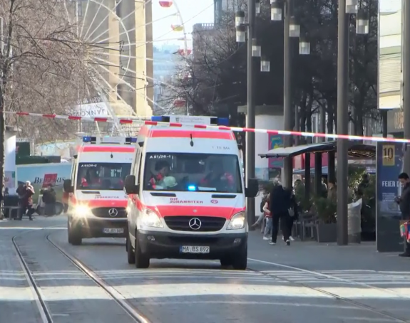 Opsadno u Manhajmu: Dvoje mrtvih i 25 povrijeđenih