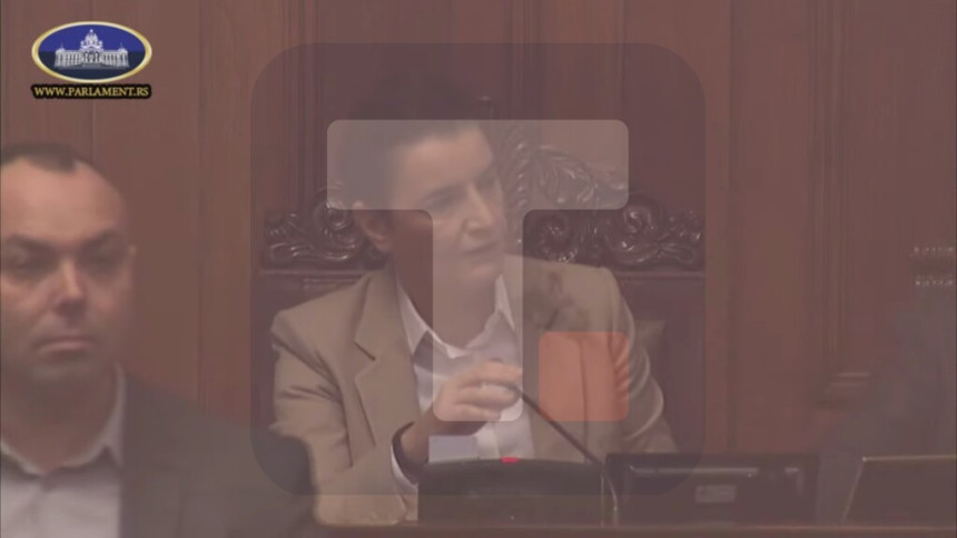 Обрадовић добила мождани удар након бачене шок бомбе