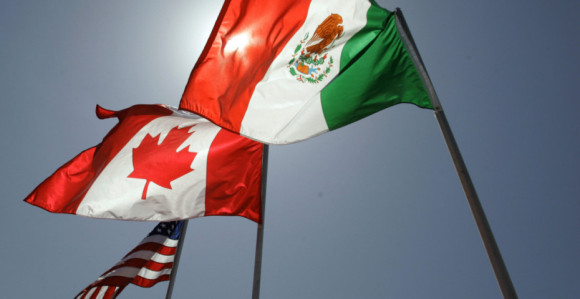 USA carine na uvoz iz Meksika, Kine i Kanade stupile na snagu