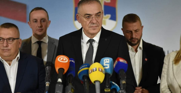 СДС: Нећете нас застрашити, графити су доказ страха режима