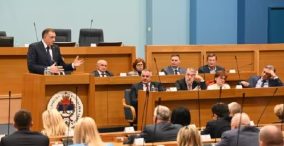 Čitava Republika Srpska postala talac suđenja Dodiku