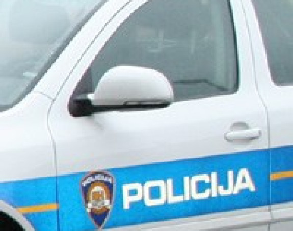 Bačena eksplozivna naprava u dvorište bivšeg fudbalera