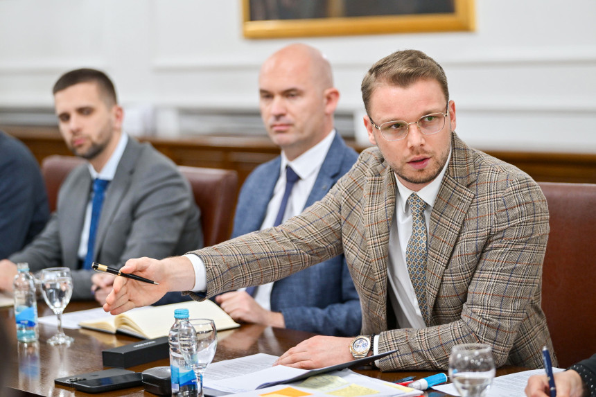 Gradonačelnik: Nastavlja se gradnja mosta u Česmi