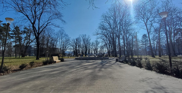 Sunčano i toplo vrijeme, temperatura do 24 stepena