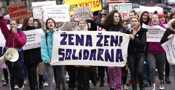 Žene marširaju zbog nasilja, za jednakost i prava