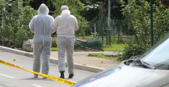 Tijelo žene prekriveno lišćem, uhapšen suprug