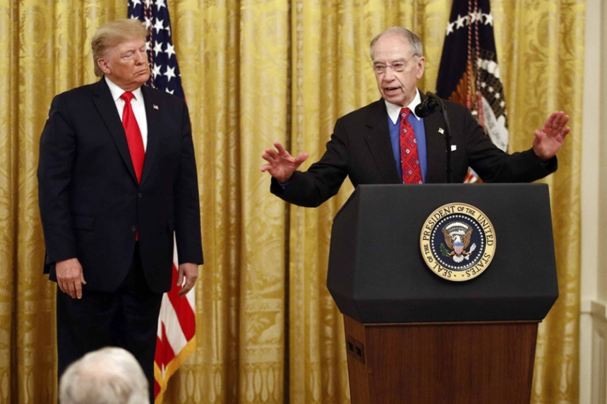 Trampov senator: Ovo neće dobro završiti za Dodika