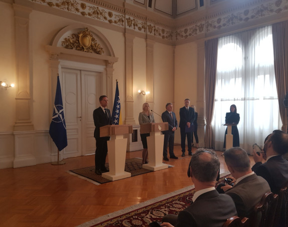 Rute: Zapaljiva retorika nije dobra, poštujemo visokog predstavnika