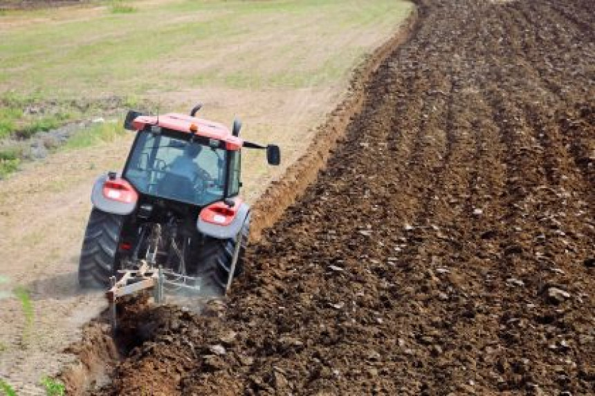 Hrane i pića se više uveze nego izveze za oko 4 milijarde KM