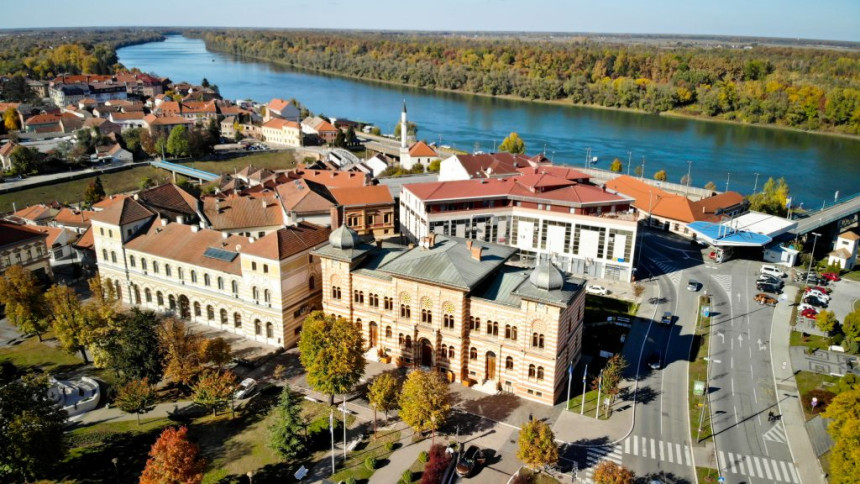 Vlada RS krenula u kupovinu objekta od 36 mil. KM u Brčkom