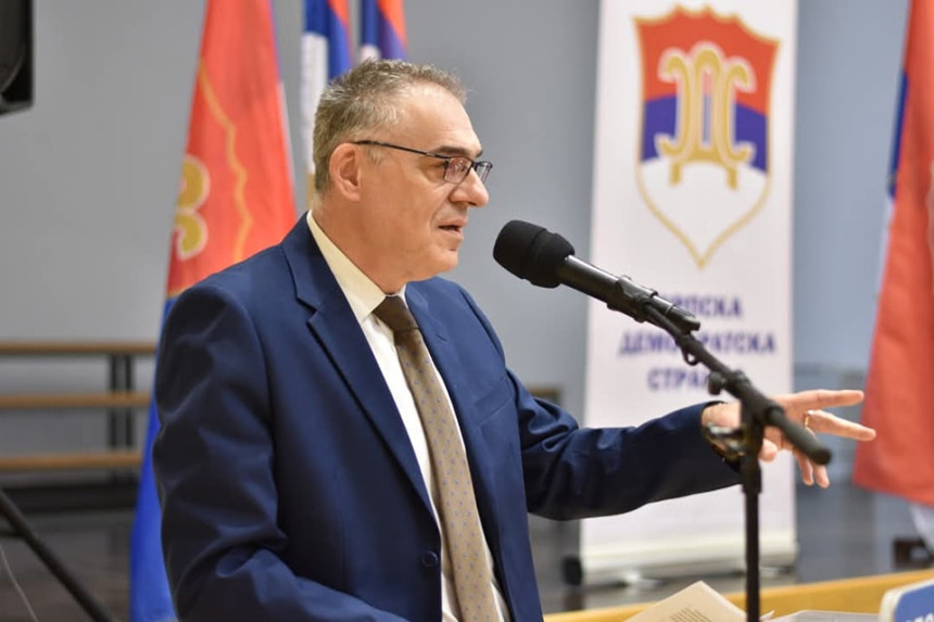 SDS: Na površinu isplivala trulež, laž i bahatost režima