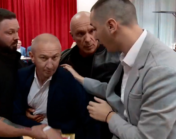 Novi skandal u dobojskoj skupštini (VIDEO)