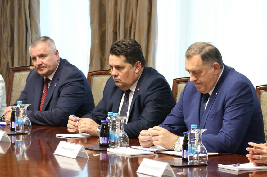 Суд БиХ одредио притвор Стевандићу, Додику и Вишковићу