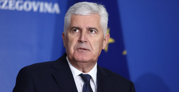 Čović otkrio šta je saopštio Dodiku: Ustav treba poštovati